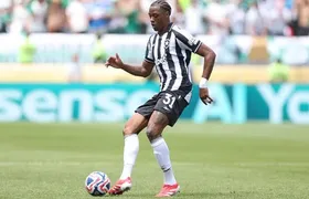 Kaio Pantaleão ganha vaga na defesa do Botafogo com saída de Jair