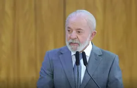 Lula veta aumento de número de deputados na Câmara