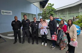 Menina de 3 anos agredida pelo padrasto recebe alta do HEAT em São Gonçalo