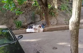 Moradores pedem medidas para Rua de Niterói que virou ponto de uso de crack