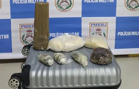 Mulher é presa com drogas em carro de aplicativo na Zona Norte do Rio