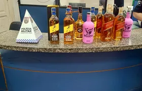 Mulher é presa em flagrante por furtar bebidas alcoólicas em supermercado de Niterói
