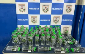 Mulher tenta embarcar com mais de 190 frascos de lança-perfume e é presa na rodoviária