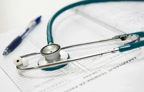 Nutricionista é acusada de aplicar o golpe do 'reembolso assistido'; secretária, médicos e laboratório também são investigados