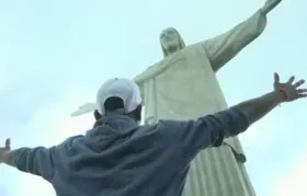 ONG leva 30 pessoas em situação de rua ao Cristo Redentor: ‘Maior presente da vida’