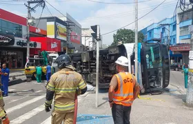 Ônibus que tombou em Alcântara deixou nove feridos; vídeo!