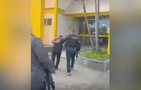 Padrasto é preso por ameaçar expor fotos nua da enteada de 13 anos, na Baixada