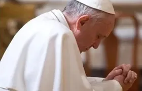 Papa Francisco tem noite tranquila e segue em recuperação após diagnóstico de pneumonia bilateral