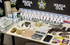 Polícia Civil prende traficante com drogas, anabolizantes e armas em Itaipu