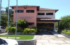 Polícia Militar encontra drogas enterradas e prende um homem em Búzios