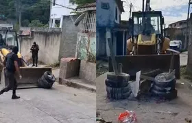 Polícia remove seis toneladas de barricada na Comunidade da Linha; vídeo