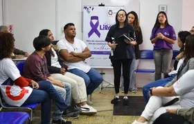 Roda de conversa no Qualifica Maricá debate ‘Agosto Lilás’ e conscientiza alunos sobre violência contra a mulher