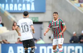 Thiago Silva, do Fluminense, passará por exames após ser substituído por precaução