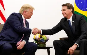 Trump defende Bolsonaro em post e acusa Justiça brasileira de "caça às bruxas"