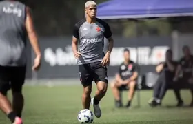 Vasco antecipa retorno de Cauan Barros e renova contrato até 2027