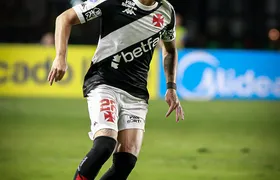 Vasco sofre transferban da Fifa por dívida com o Nantes pela contratação de Adson