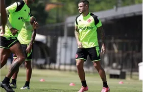 Vasco terá o retorno de Coutinho e Paulinho para o clássico contra o Flamengo