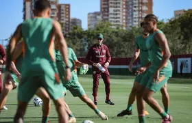 Zubeldía é regularizado no BID e vai comandar o Fluminense contra o Botafogo