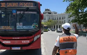 Obras em terminal mudam pontos de ônibus em Niterói; entenda