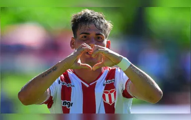 Vasco tem interesse na contratação de joia uruguaia para próxima temporada