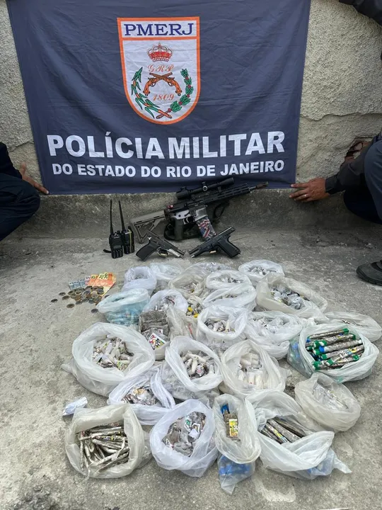 Ação foi conduzida por equipes do 7º BPM, com apoio do Grupamento de Ações Táticas (GAT) e viatura blindada