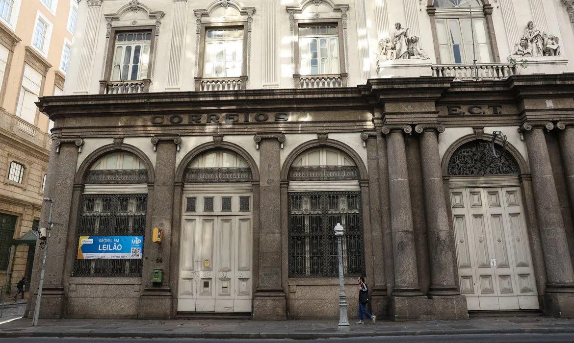 Segundo o Iphan, a responsabilidade pela integridade e pela manutenção do imóvel permanece com o proprietário, independentemente de eventual mudança de titularidade