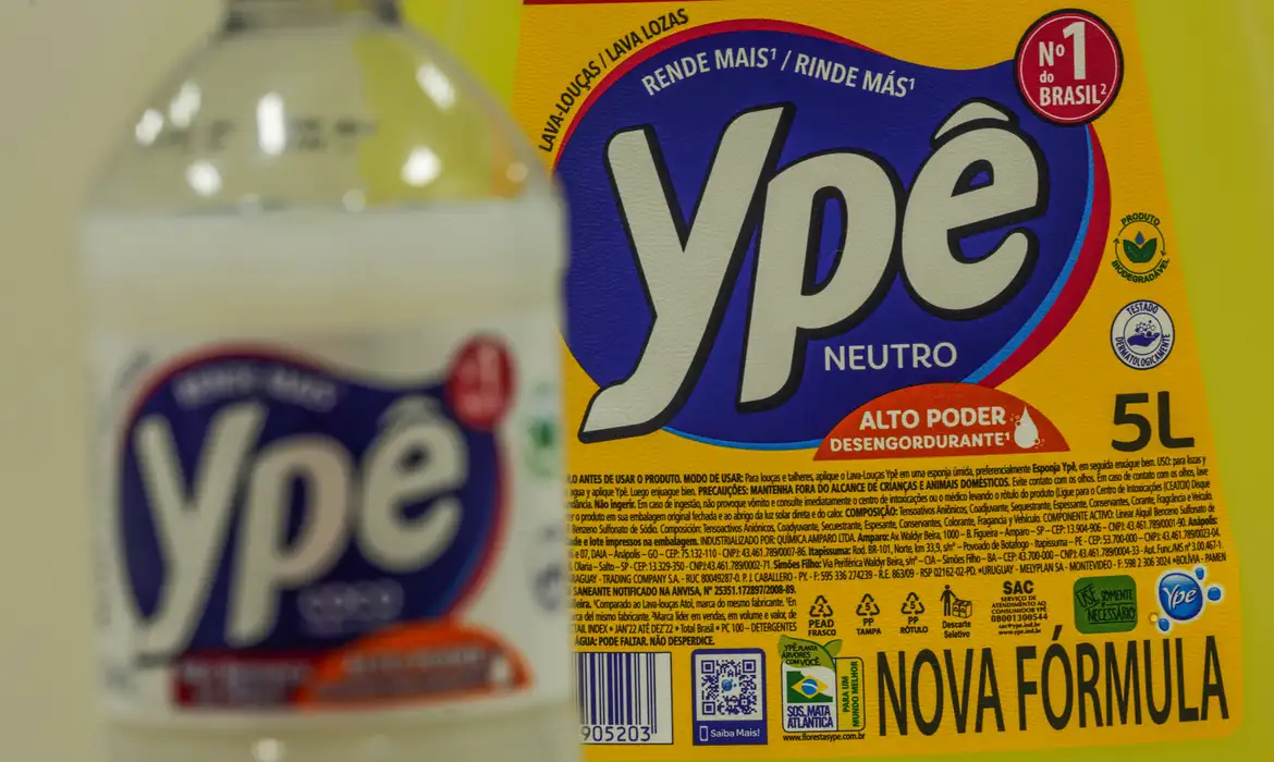 A decisão permite que a Química Amparo, fabricante da marca, volte a operar imediatamente