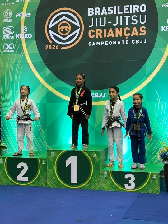A gonçalense Maria Victória Falcão, de apenas 7 anos, subiu ao lugar mais alto do pódio em uma das competições infantis mais importantes da modalidade e ampliou sua coleção de títulos.
