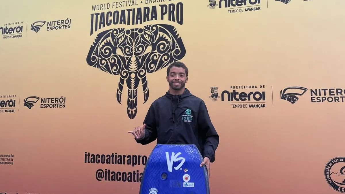 O surfista Thomas Rovira, de 24 anos