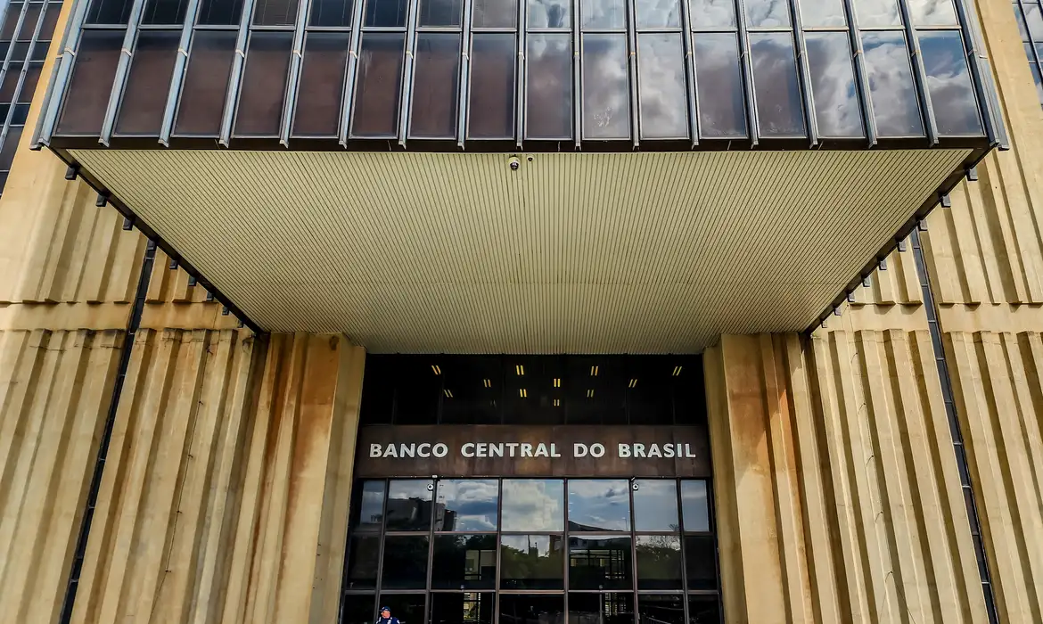 Banco Central mantém juros básicos