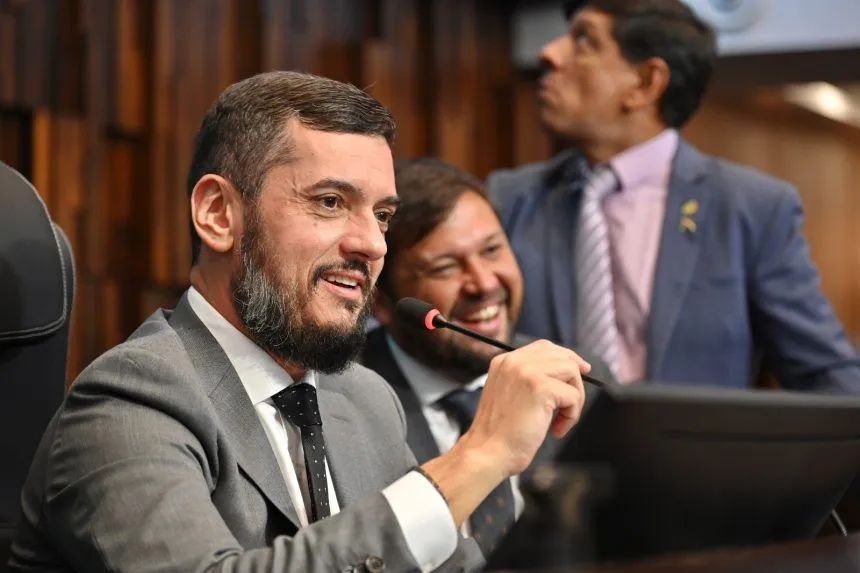 O projeto foi elogiado pelos parlamentares. Valor destinado aos município deve atingir o valor de R$ 120