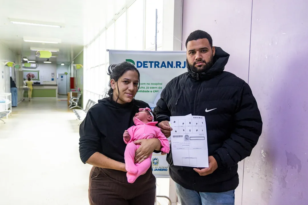 O serviço é exclusivo para os nascidos nas maternidades que contam com os postos de identificação e pode ser utilizado também pelos responsáveis
