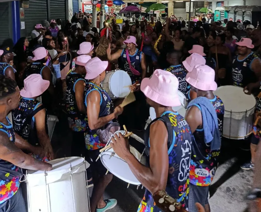 Integrantes de baterias de grandes agremiações da  região participaram do evento
