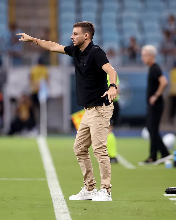 Botafogo não deve ter mais vendas nessa janela de transferências