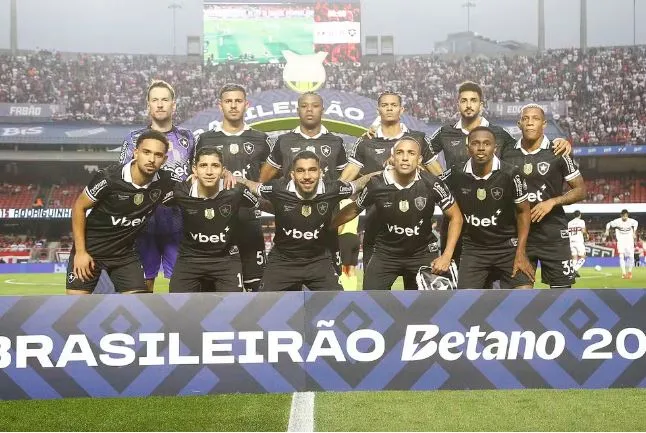 Botafogo busca reduzir folha salarial para a próxima temporada