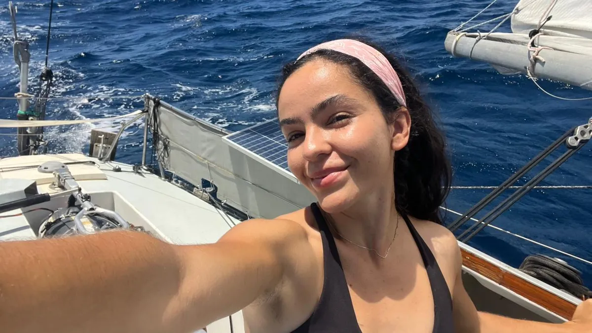 Theodora está próxima da capital carioca no seu veleiro de 31 pés, o Suidoos