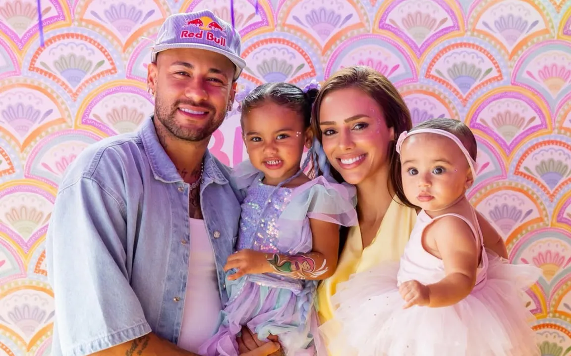 Bruna Biancardi e Neymar têm duas filhas, Mavie e Mel