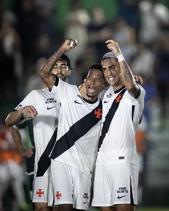 Vasco encara o Madureira nesta segunda (02), pelo Carioca