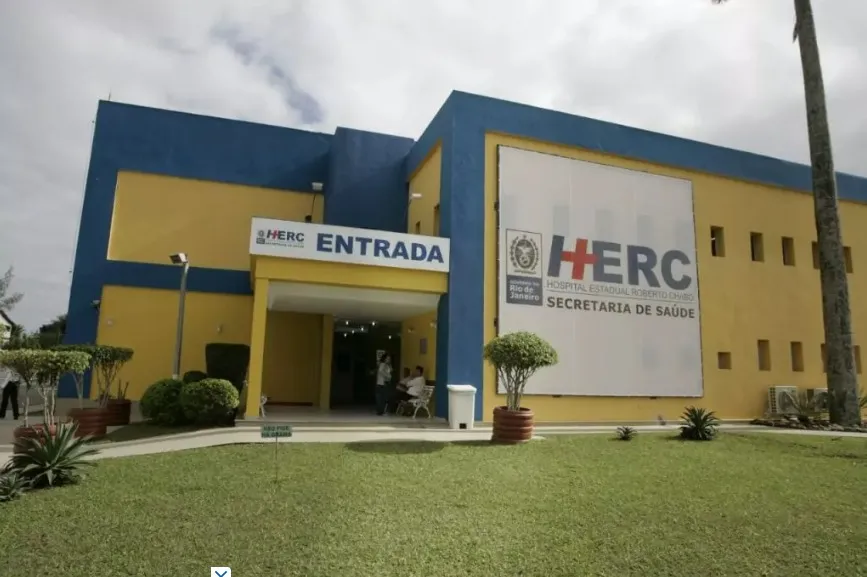 A mulher grávida, devido à gravidade do quadro clínico, foi encaminhada ao Hospital Estadual Roberto Chabo (HERC), em Araruama.