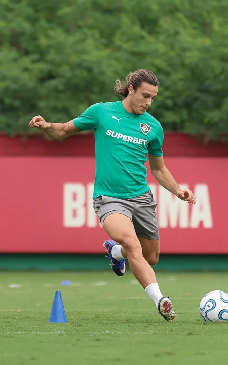 O jogador possui contrato com o Fluminense até o fim da temporada de 2028