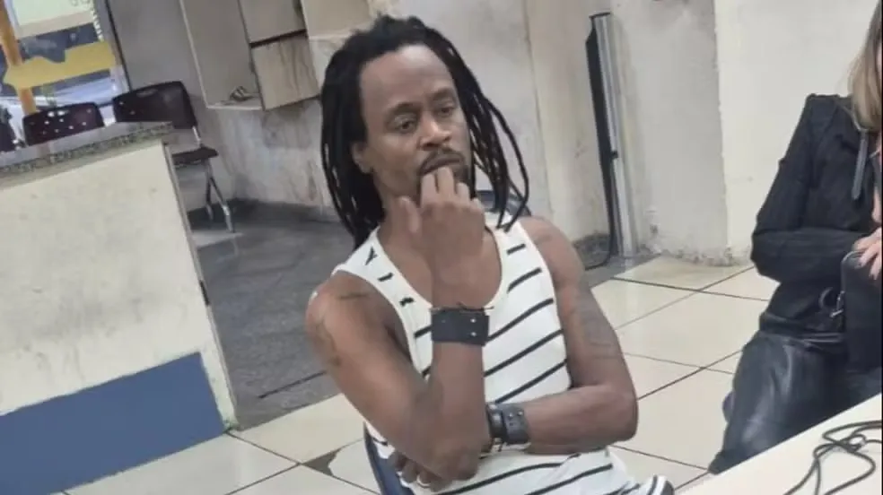 Cantor Toni Garrido prestou depoimento e foi liberado