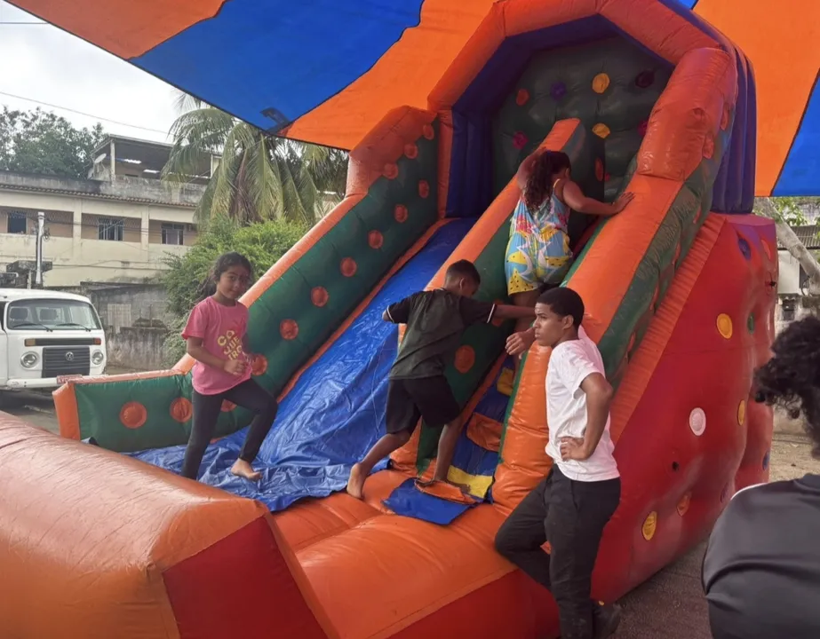 Caravana de Arte e Lazer