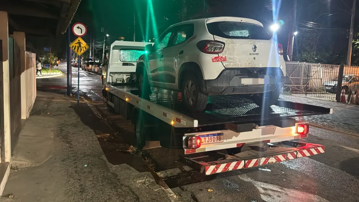 Carro usado para a prática de furtos foi recuperado e apreendido