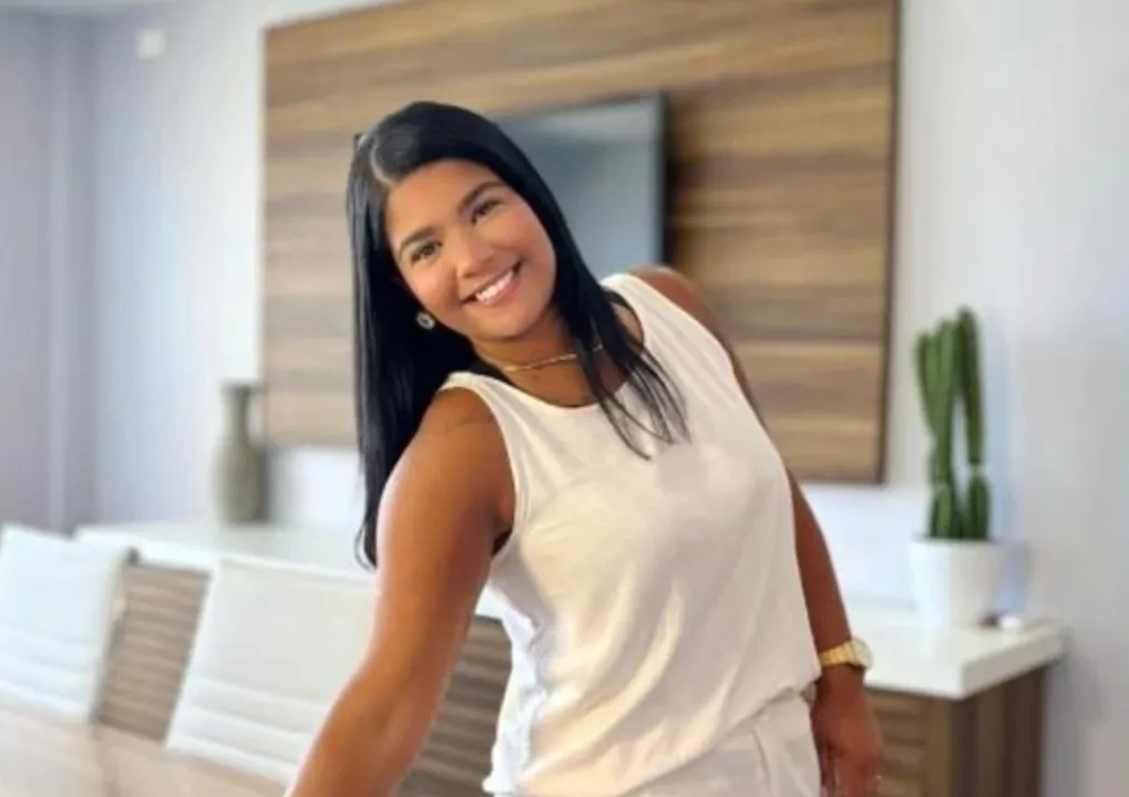 Izabela Leite, de 30 anos
