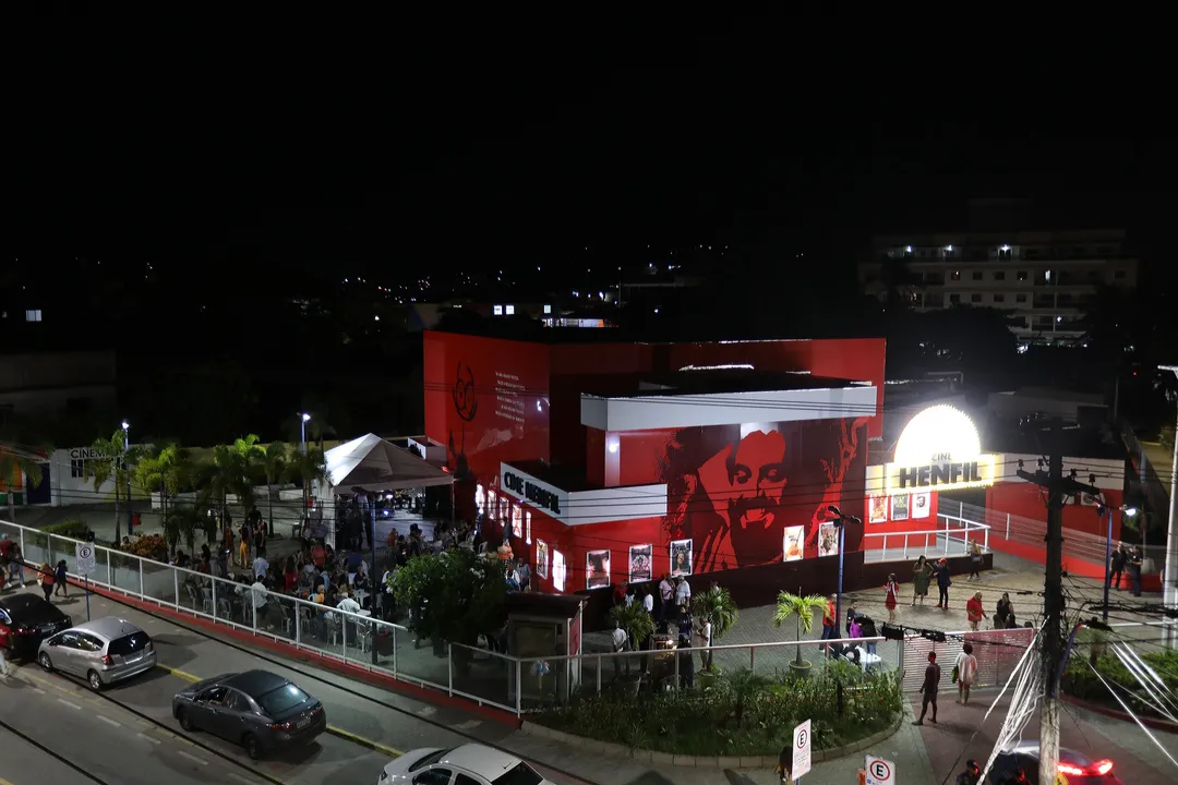 Cine Henfil