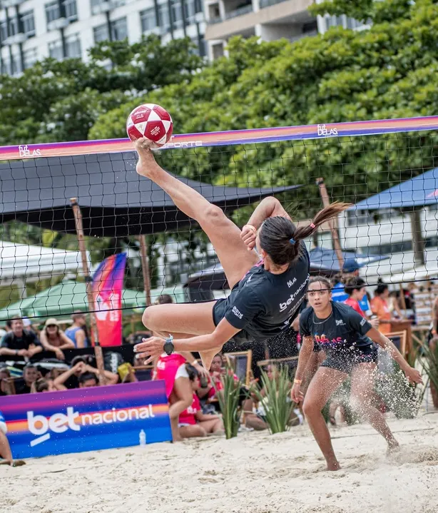 Circuito FutDELAS já se tornou referência em Niterói