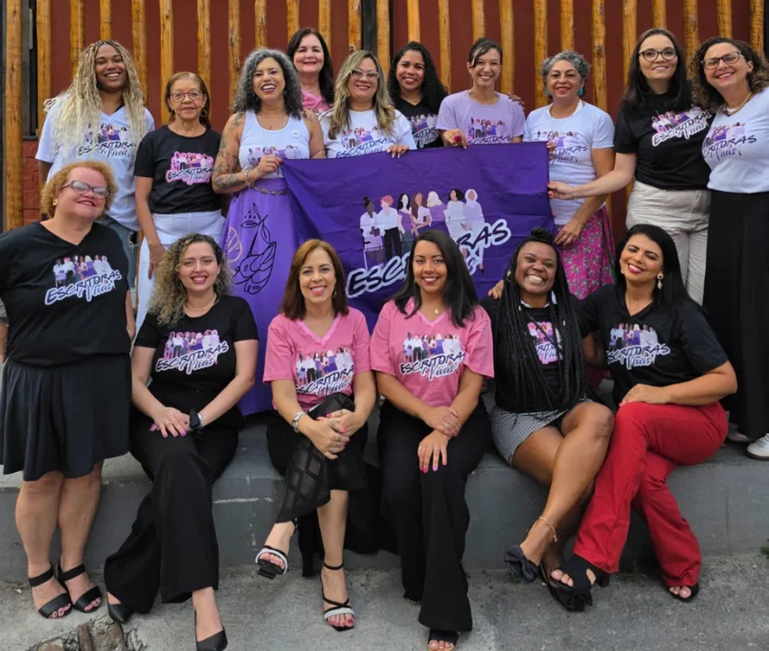 Grupo promove ações contínuas de fomento à literatura dentro e fora de São Gonçalo