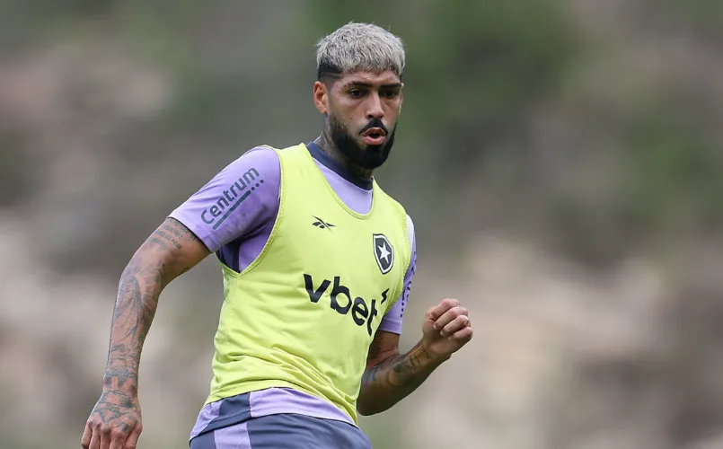 A diretoria do time acredita que na pausa da Copa poderão chegar possíveis investidores para solucionar a crise da SAF