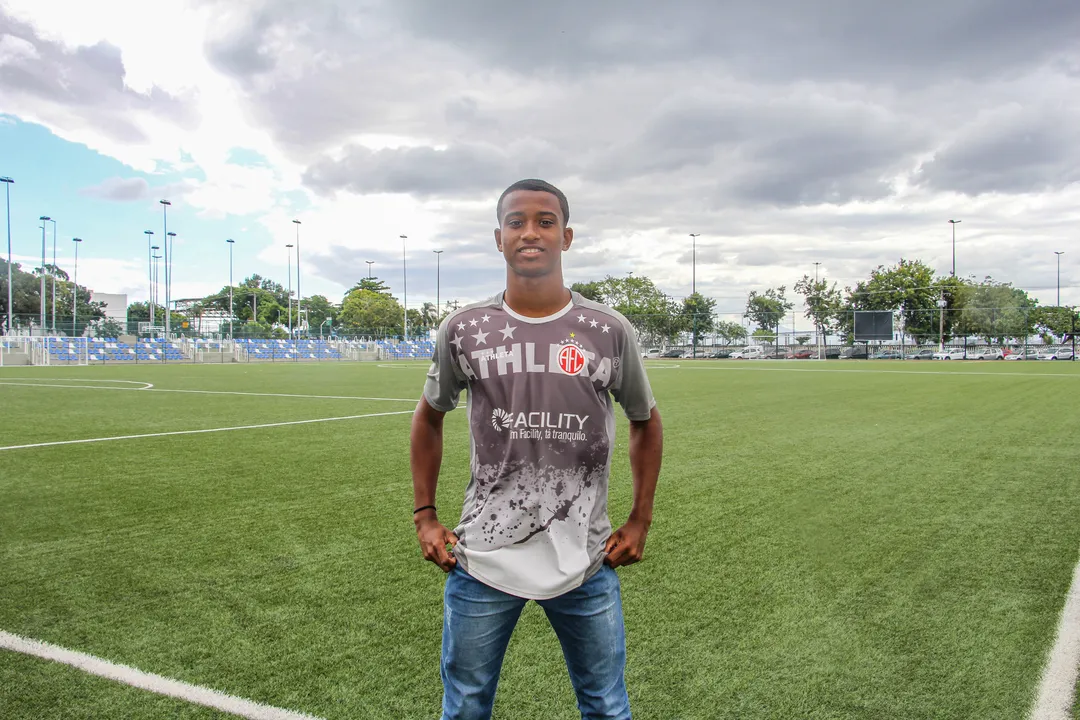 O jovem talento sonha em atuar na Europa no futuro