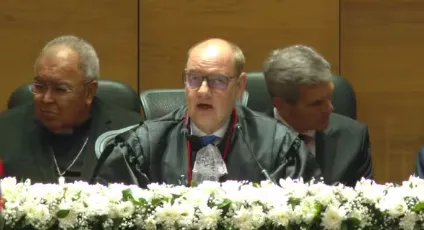 As medidas reforçam uma atuação mais ativa de Couto à frente do Executivo estadual